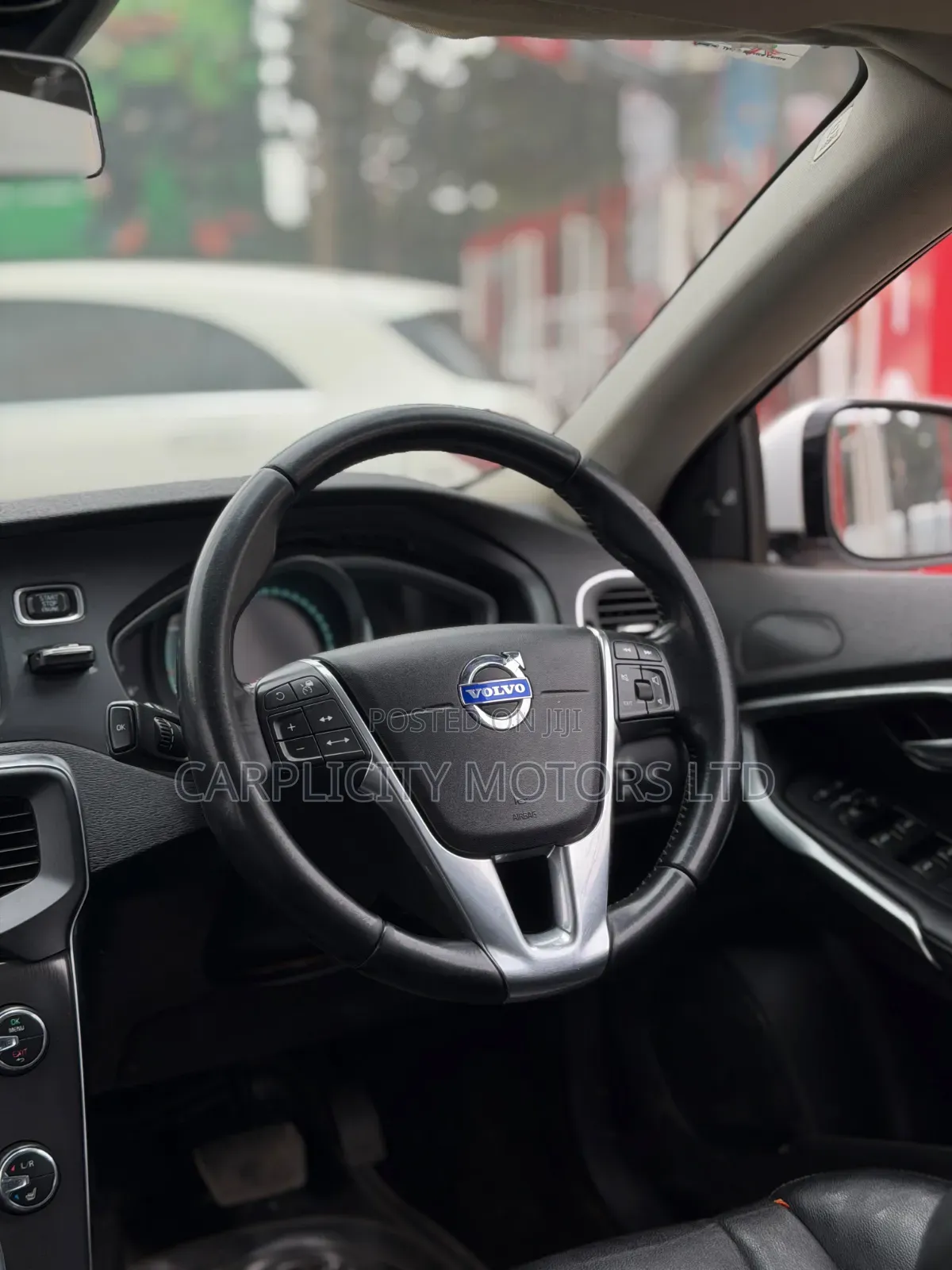 Volvo V40 2015 White
