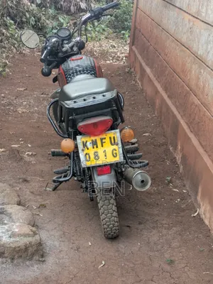 Bajaj Boxer BM100ES 2021 Red