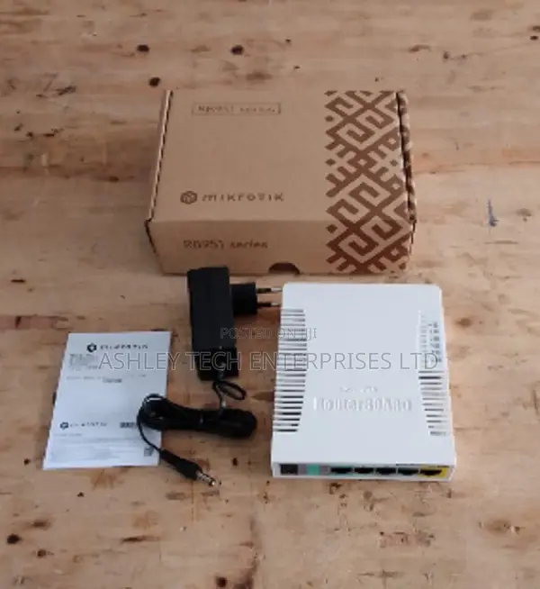 MikroTik RB951Ui-2HnD Powerful WiFi Routerboard