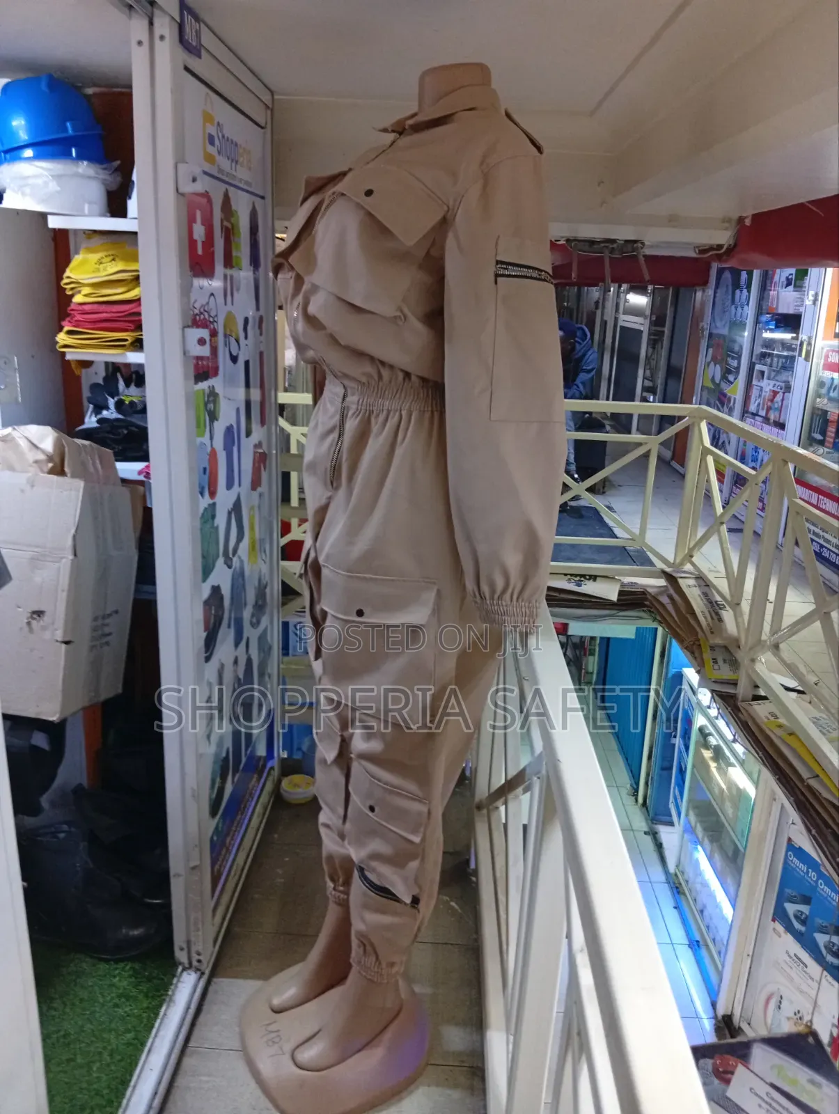 Cargo Overall