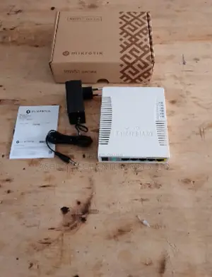 MikroTik RB951Ui-2HnD 5-Port Network Router