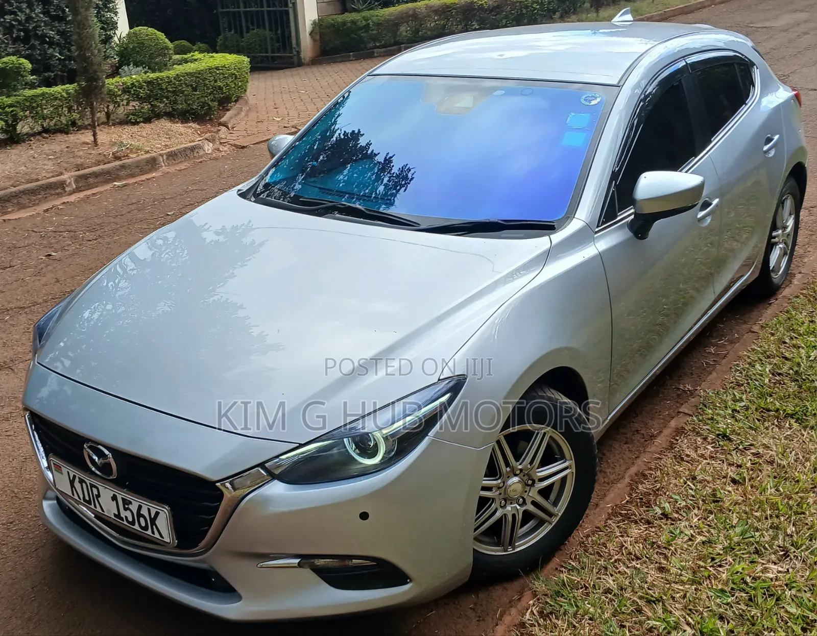 Mazda Axela 2017 Silver