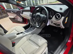 Mercedes-Benz GLA-Class 2016 Red