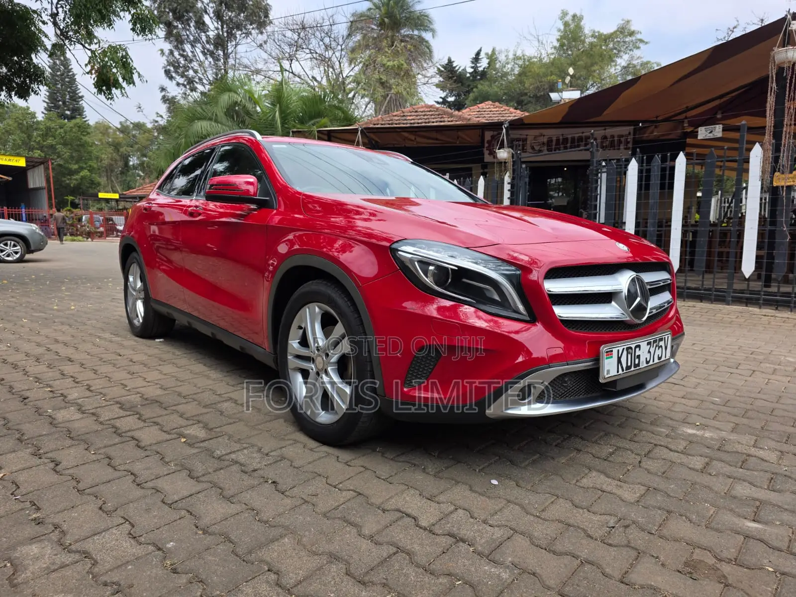 Mercedes-Benz GLA-Class 2016 Red