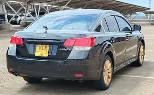 Subaru Legacy 2.5i 2011 Black