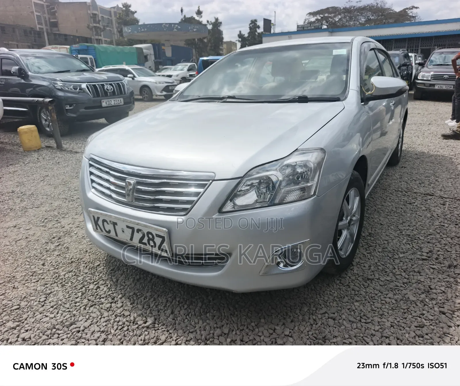 Toyota Premio 2012 Silver