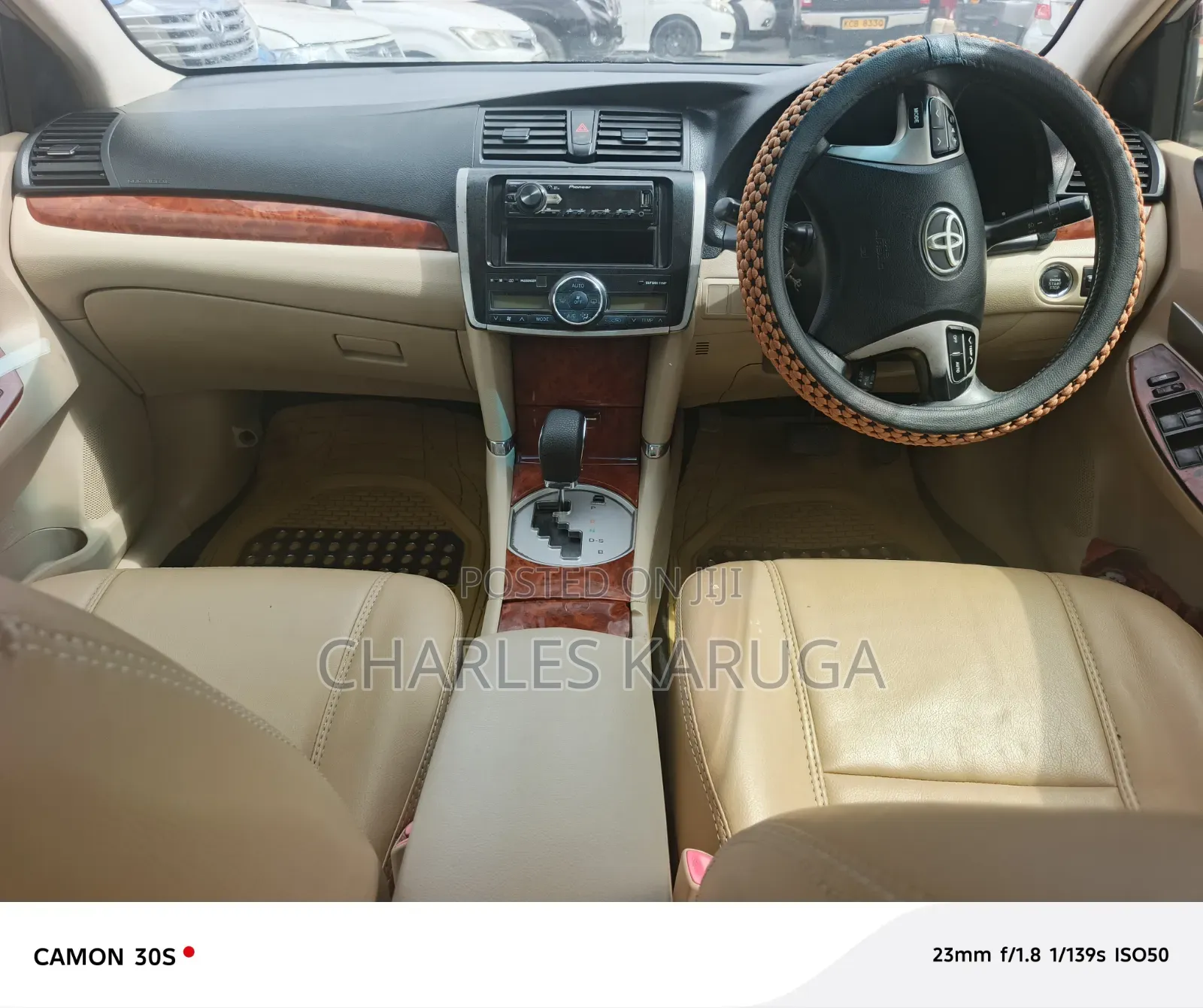Toyota Premio 2012 Silver