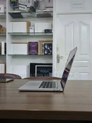 New Laptop Apple MacBook Pro 2019 16GB Intel Core i7 SSD 512GB