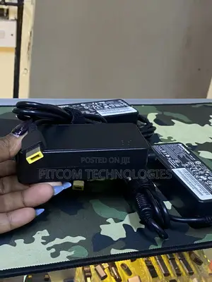 Lenovo USB 65W Adapter