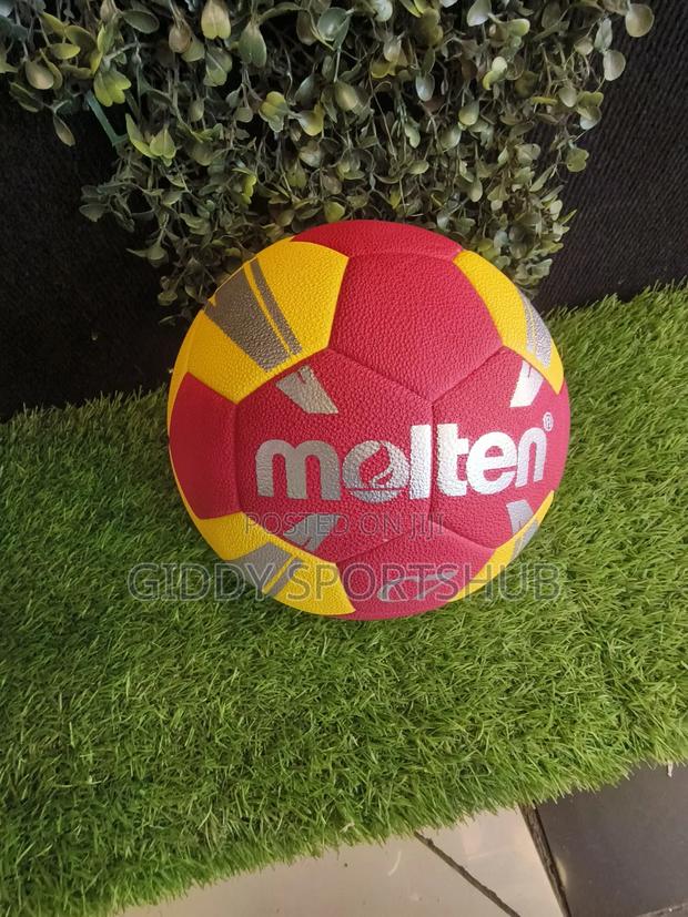 Molten Size 3 Handball Ball - main view
