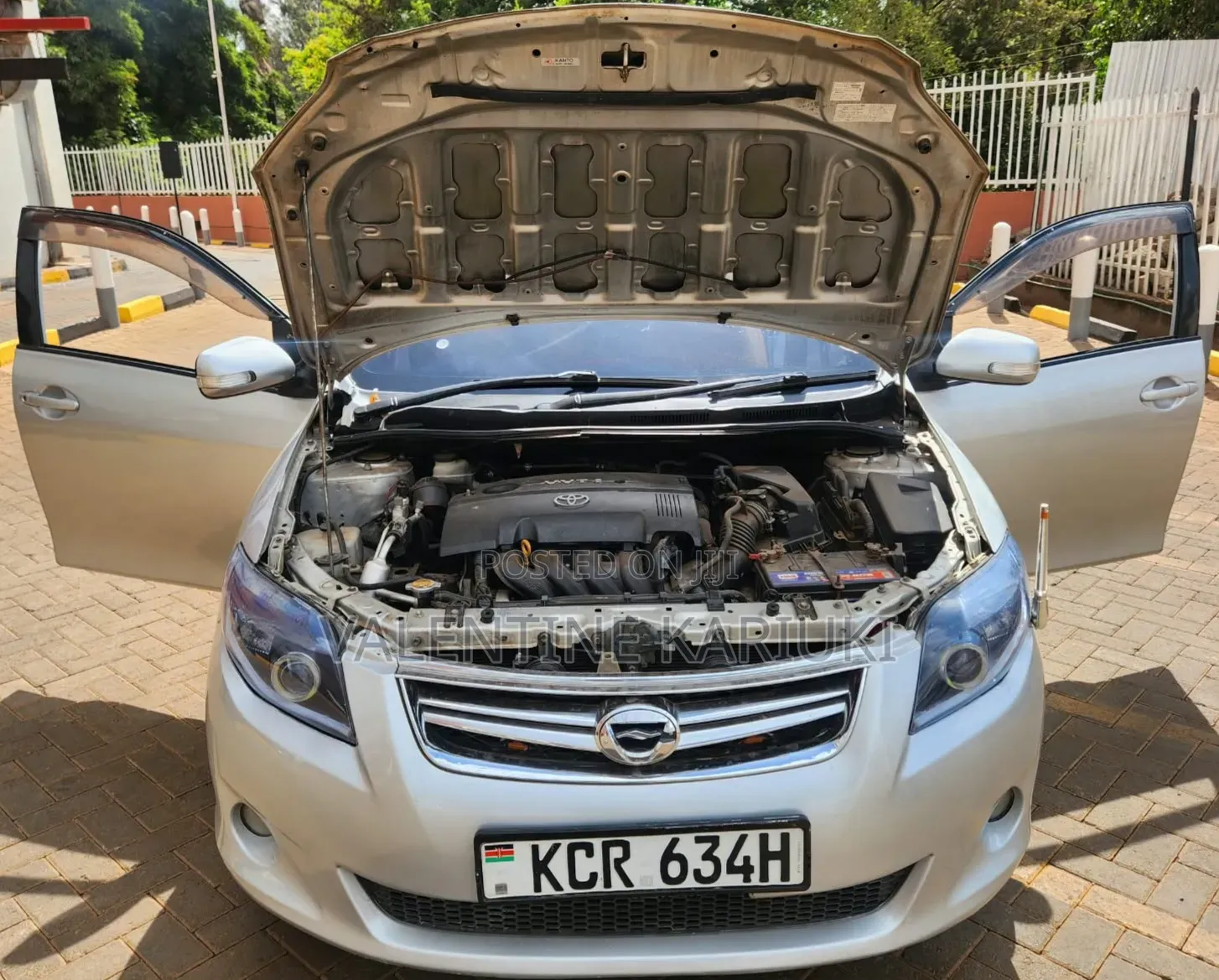 Toyota Corolla Fielder 2011 Silver