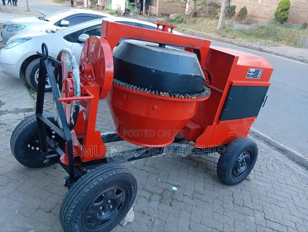 Diesel-Driven Concrete Mixer 8Hosepower - main view