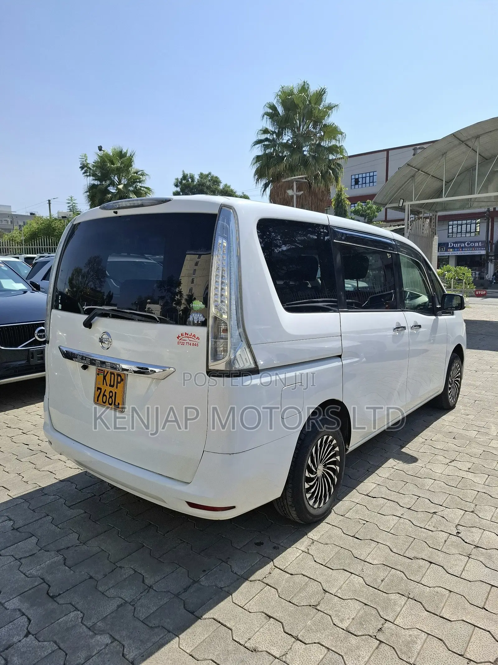 Nissan Serena 2016 White
