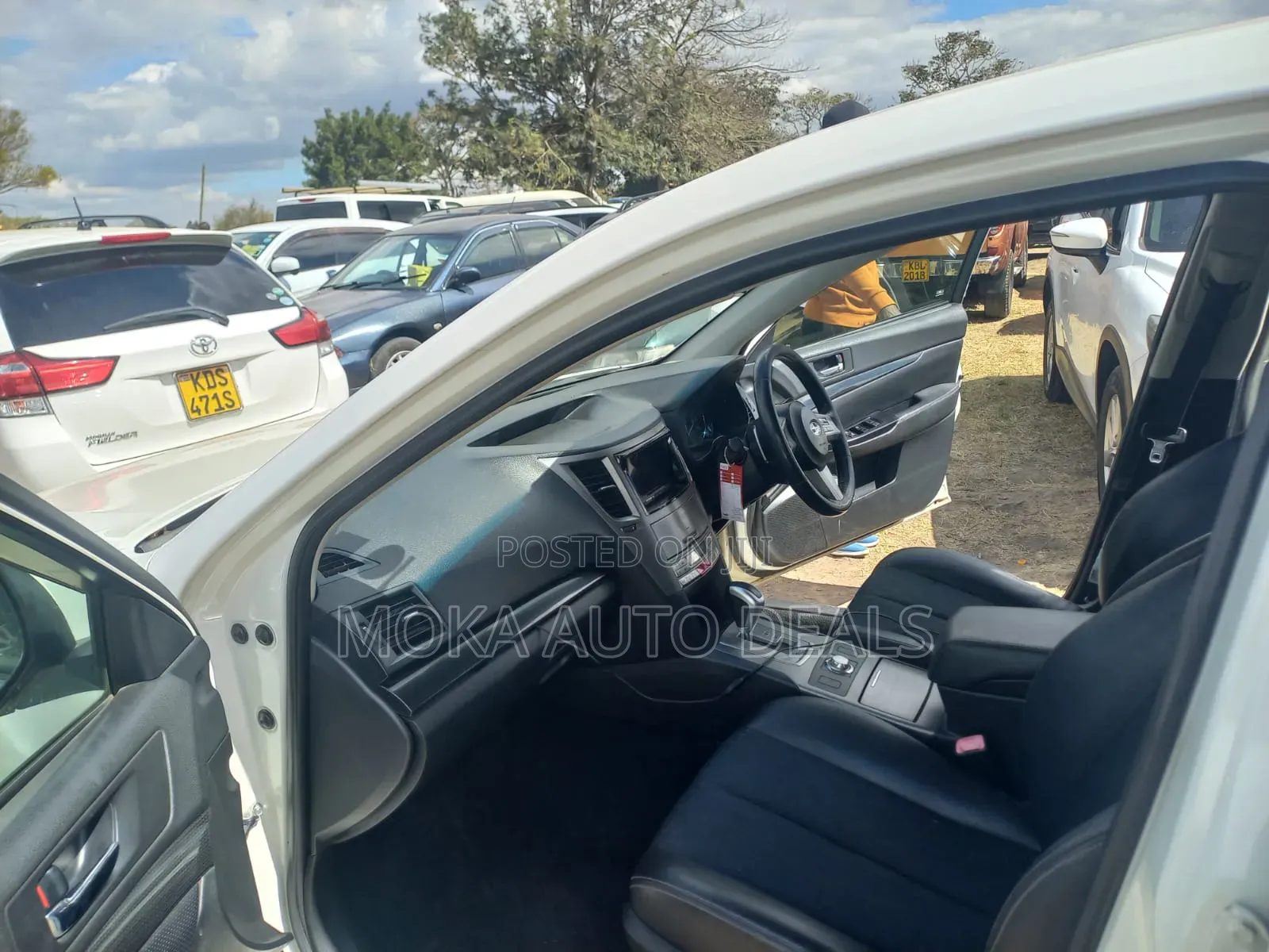 Subaru Legacy 2012 White