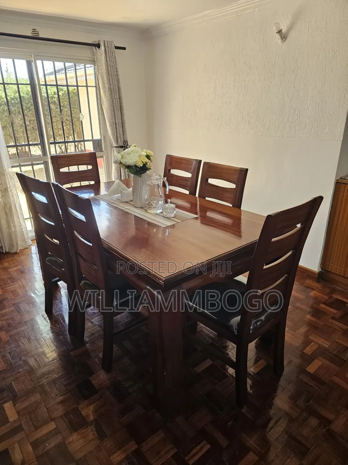 Dining Set 6 Seater ( Real Mahogany)
