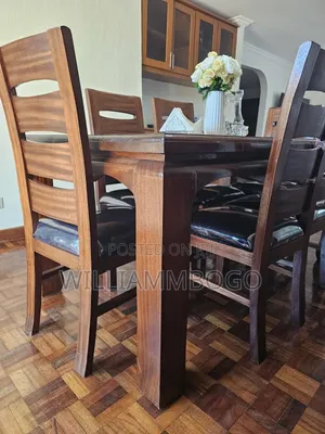 Dining Set 6 Seater ( Real Mahogany)