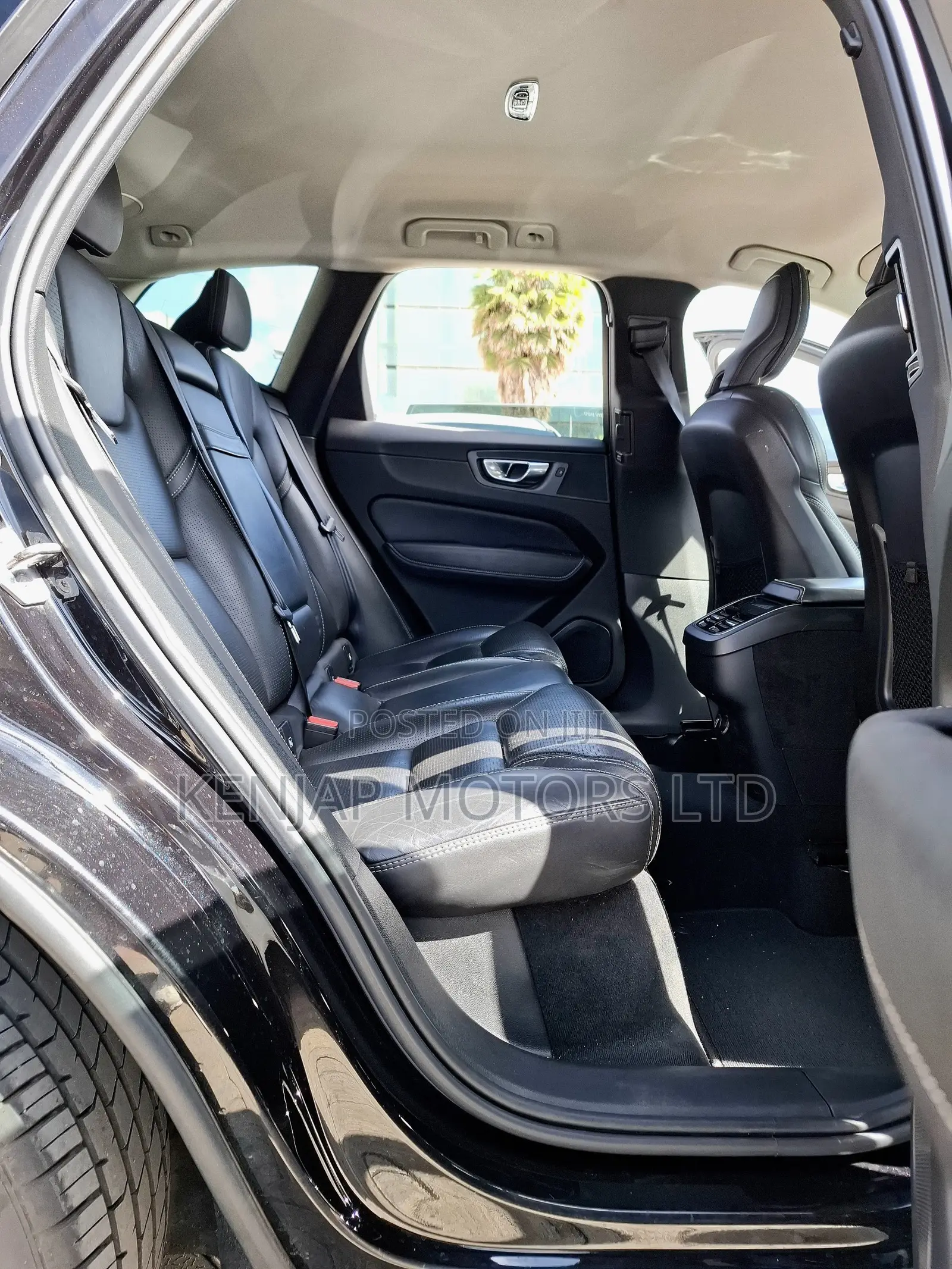 Volvo XC60 2019 Black