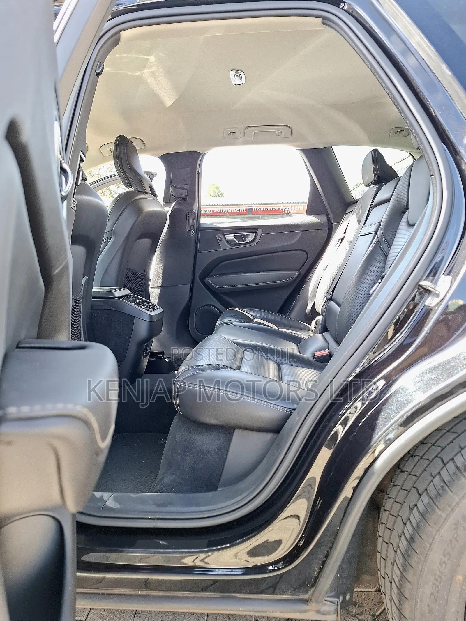 Volvo XC60 2019 Black