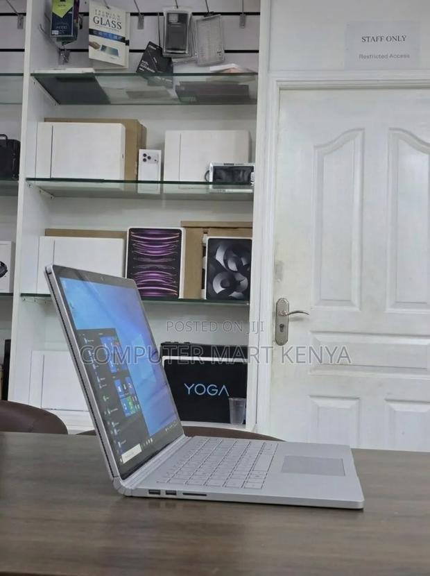 New Laptop Microsoft Surface Book 3 8GB Intel Core i5 SSD 256GB - main view