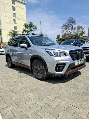 Subaru Forester 2018 Silver