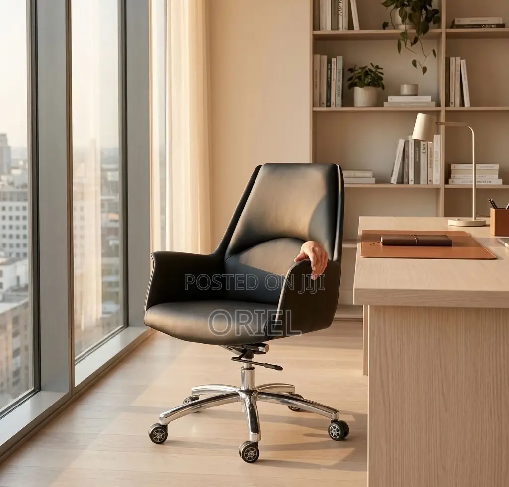 Office Chair : Executive Mid Back Everyday Use Office Chair