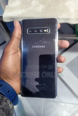 Samsung Galaxy S10 Plus 128 GB Silver