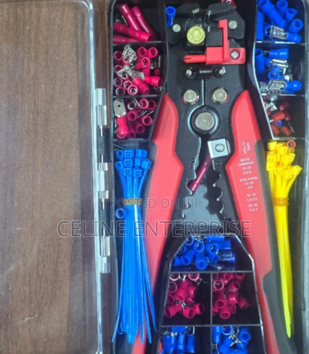 Electrical Cable Crimper and Stripper Set With Connectors - main view