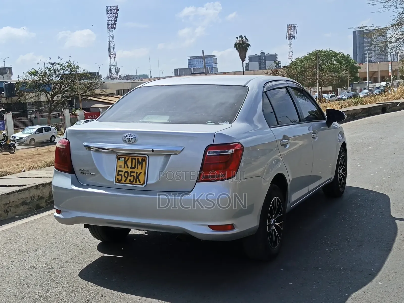 Toyota Axio 1.5 G 2WD 2016 Silver