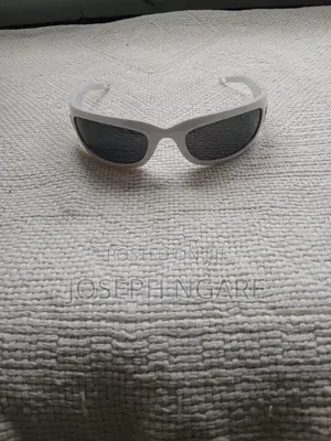 Stylish Oversized Sunglasses for Women – Chic Everyday Shades