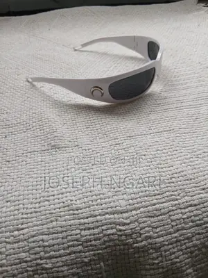 Stylish Oversized Sunglasses for Women – Chic Everyday Shades