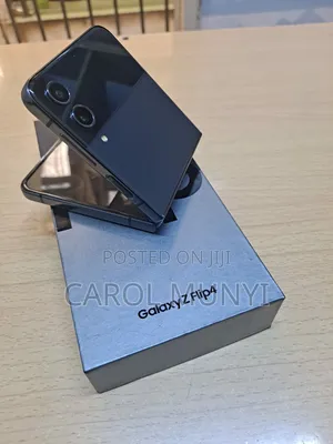 Samsung Galaxy Z Flip4 256 GB Gray