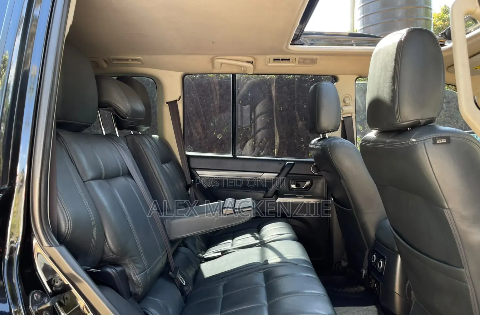 Mitsubishi Pajero 2016 Black