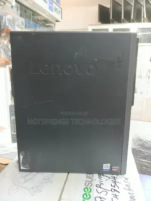 Desktop Computer Lenovo ThinkCentre M715 8GB AMD Ryzen 7 HDD 500GB