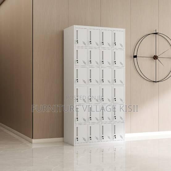24-Staff Locker Cabinet - thumbnail 6