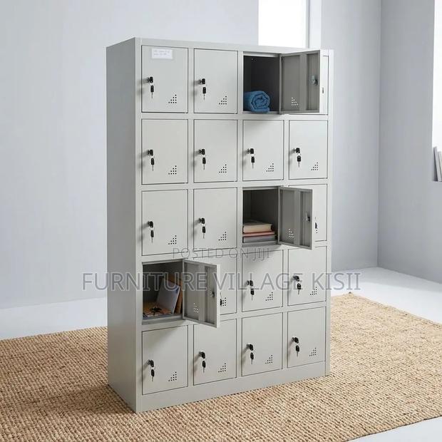 24-Staff Locker Cabinet - thumbnail 13