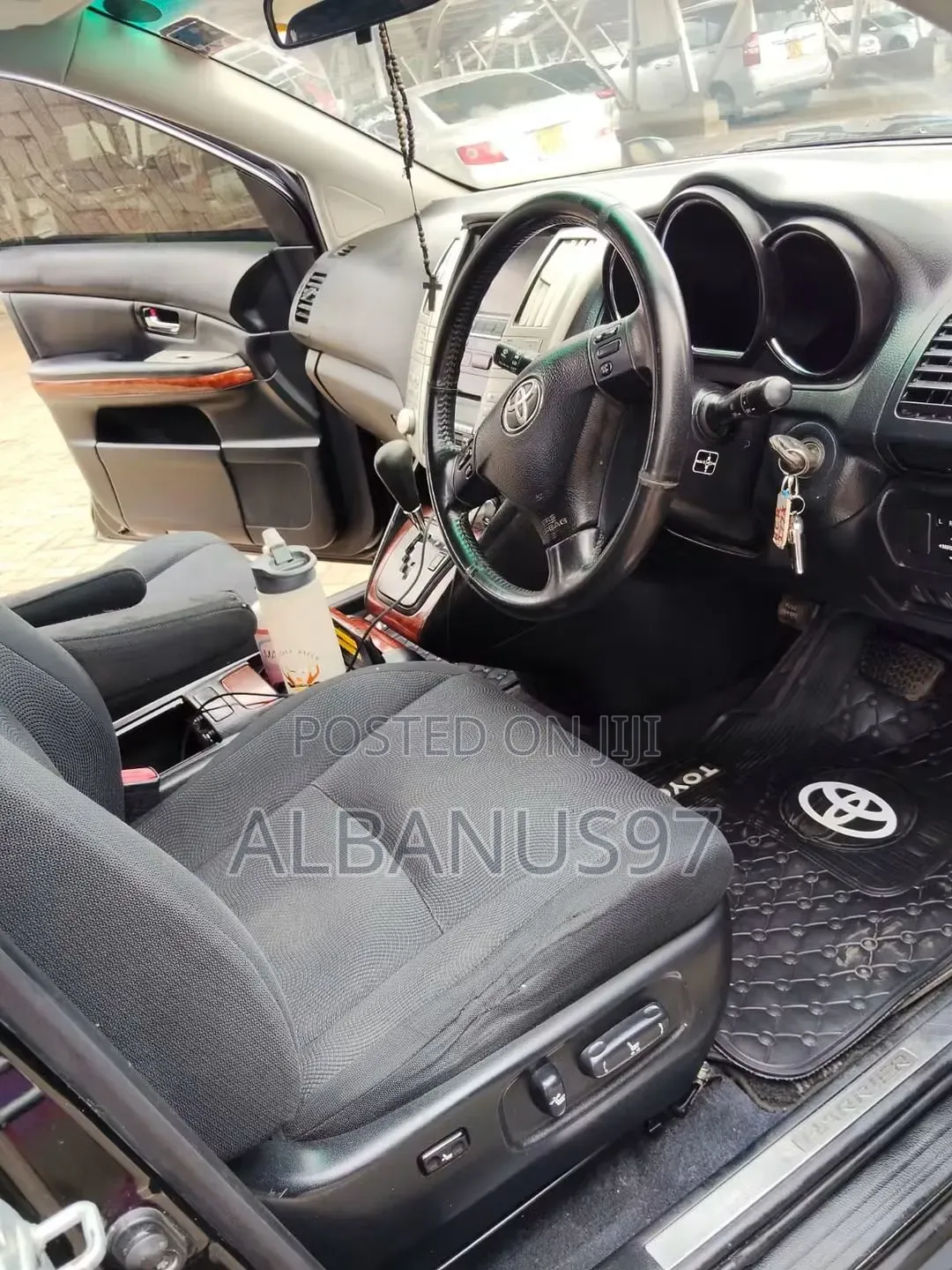 Toyota Harrier 2.4 2012 Black