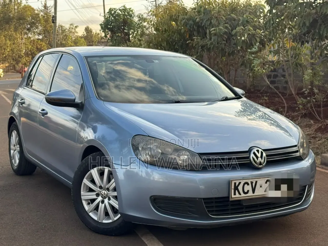 Volkswagen Golf 2012 Blue