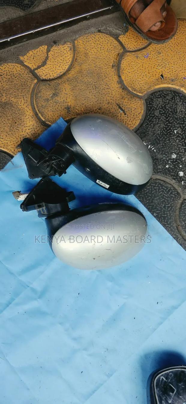 Suzuki Alto Side Mirror - main view