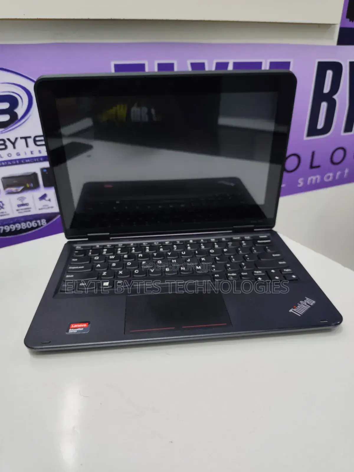 Laptop Lenovo Yoga 11e 4GB Intel Celeron SSD 128GB
