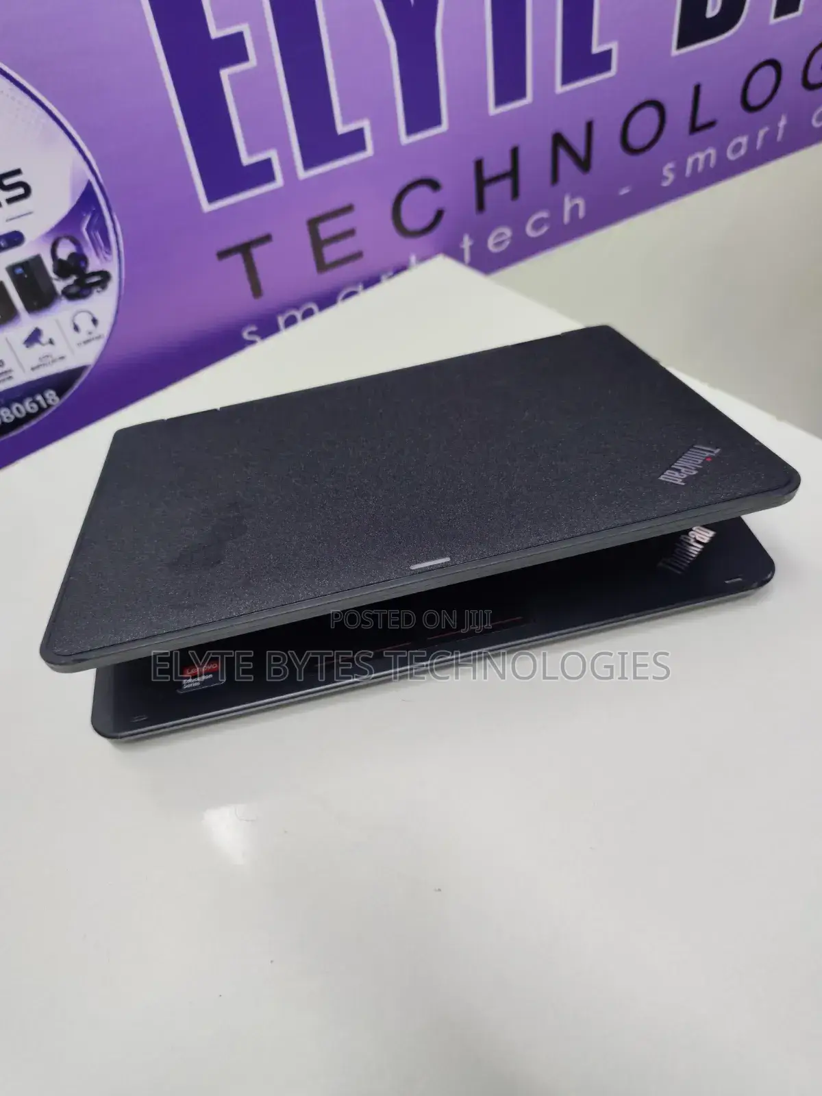 Laptop Lenovo Yoga 11e 4GB Intel Celeron SSD 128GB