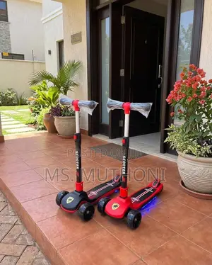 Ferrari-Style Kids 3-Wheel Scooter