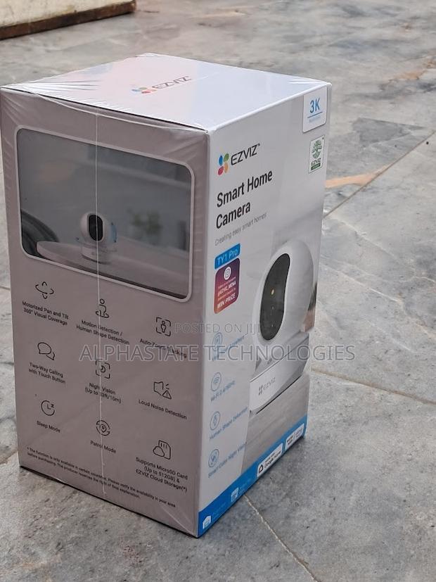 Ezviz Ty1 Pro 3k Indoor CCTV Camera With PTZ - main view