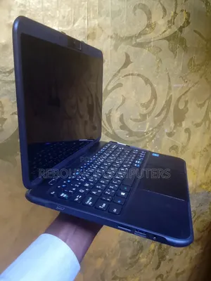 Laptop 4GB Intel Celeron SSD 256GB