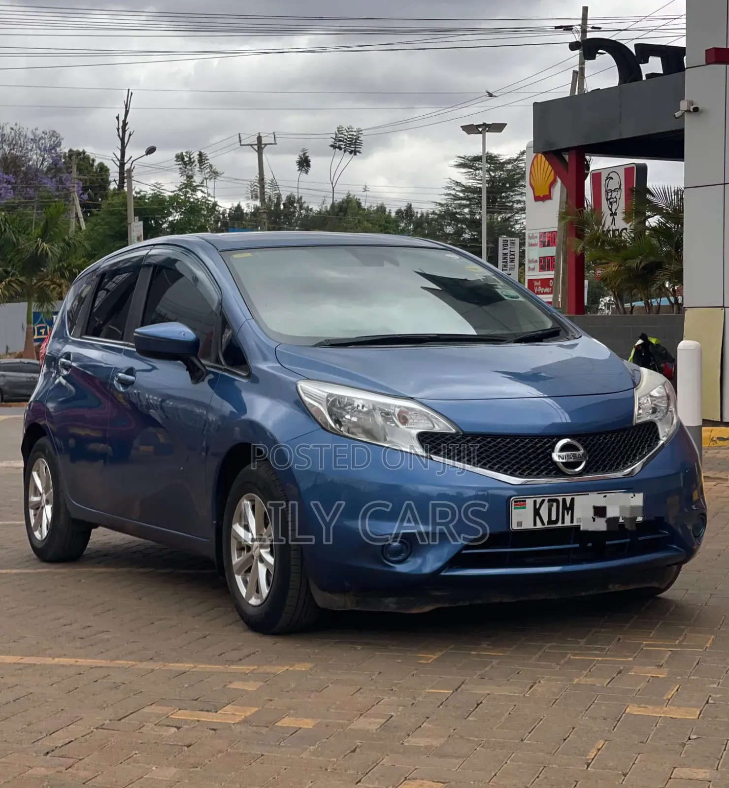Nissan Note 2016 Blue