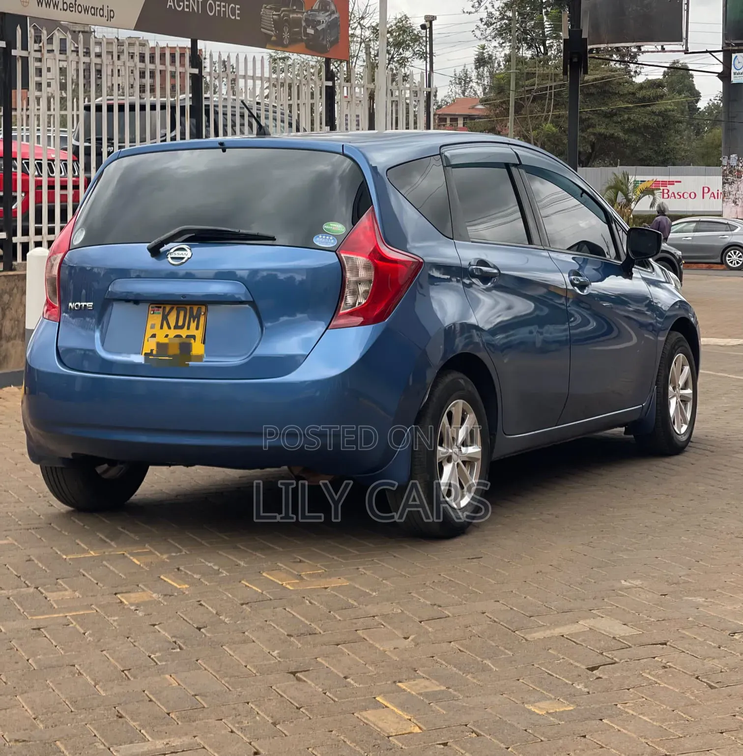 Nissan Note 2016 Blue