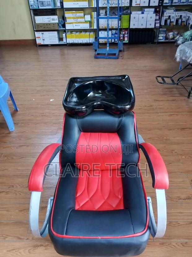 Professional Salon Chair With Built-in Sink - main view