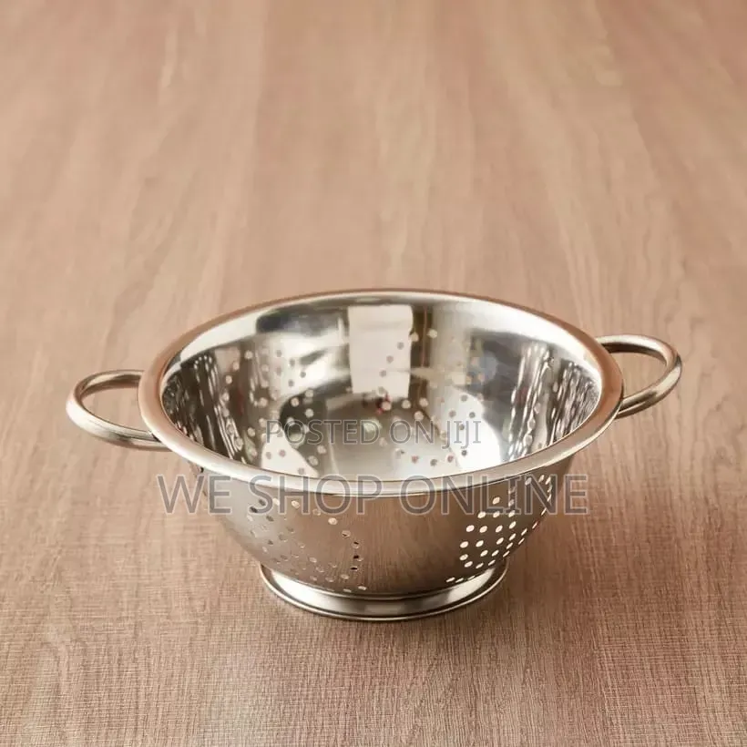 22cm Stainless Steel Strainer