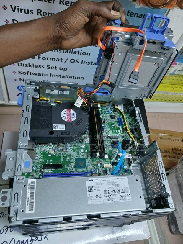 Desktop Computer Dell OptiPlex 7050 8GB Intel Core i5 HDD 500GB - thumbnail 3