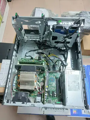 Desktop Computer HP Z240 16GB Intel Xeon HDD 500GB