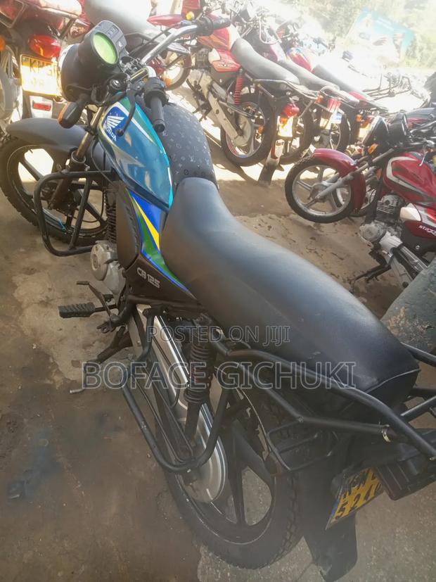 Honda CB 2024 Blue - thumbnail 2